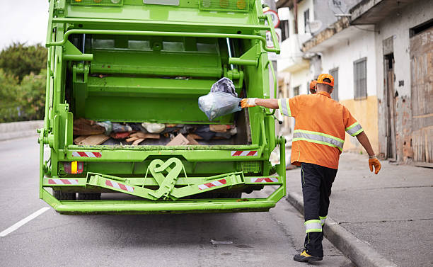 Best Recycling Services for Junk  in Hutchinson, KS